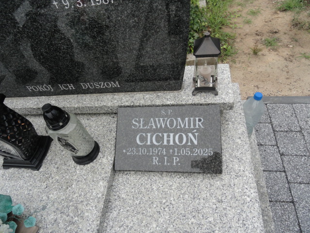 Sławomir Cichoń 1974 Kępno - Grobonet - Wyszukiwarka osób pochowanych